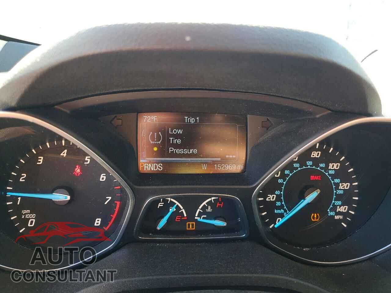 FORD ESCAPE 2015 - 1FMCU9J97FUB62143