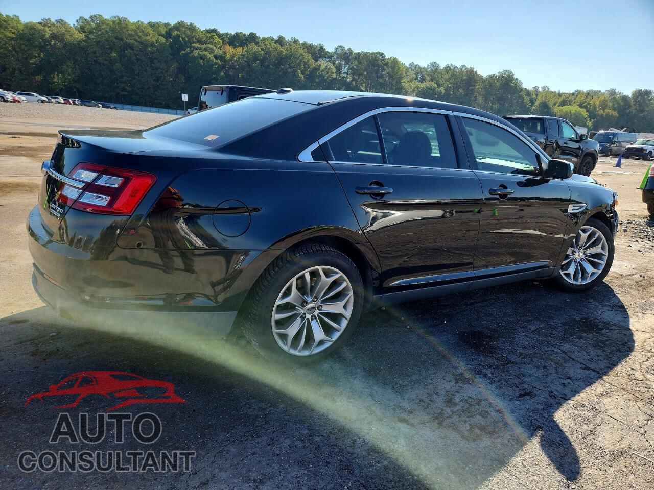 FORD TAURUS 2017 - 1FAHP2F85HG113393