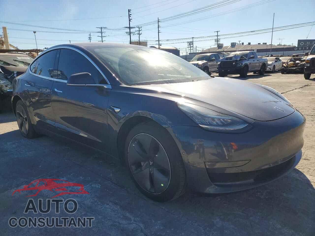 TESLA MODEL 3 2018 - 5YJ3E1EA0JF056738
