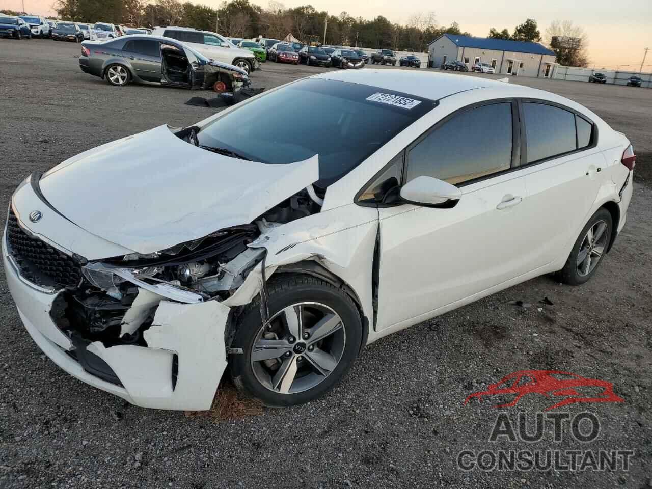 KIA FORTE 2018 - 3KPFL4A75JE227827