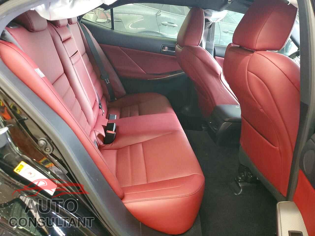 LEXUS IS 2014 - JTHBE1D28E5009212