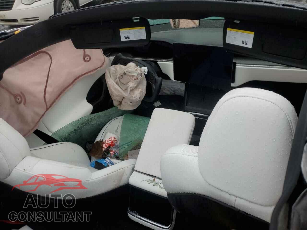 TESLA MODEL S 2022 - 5YJSA1E67NF482984