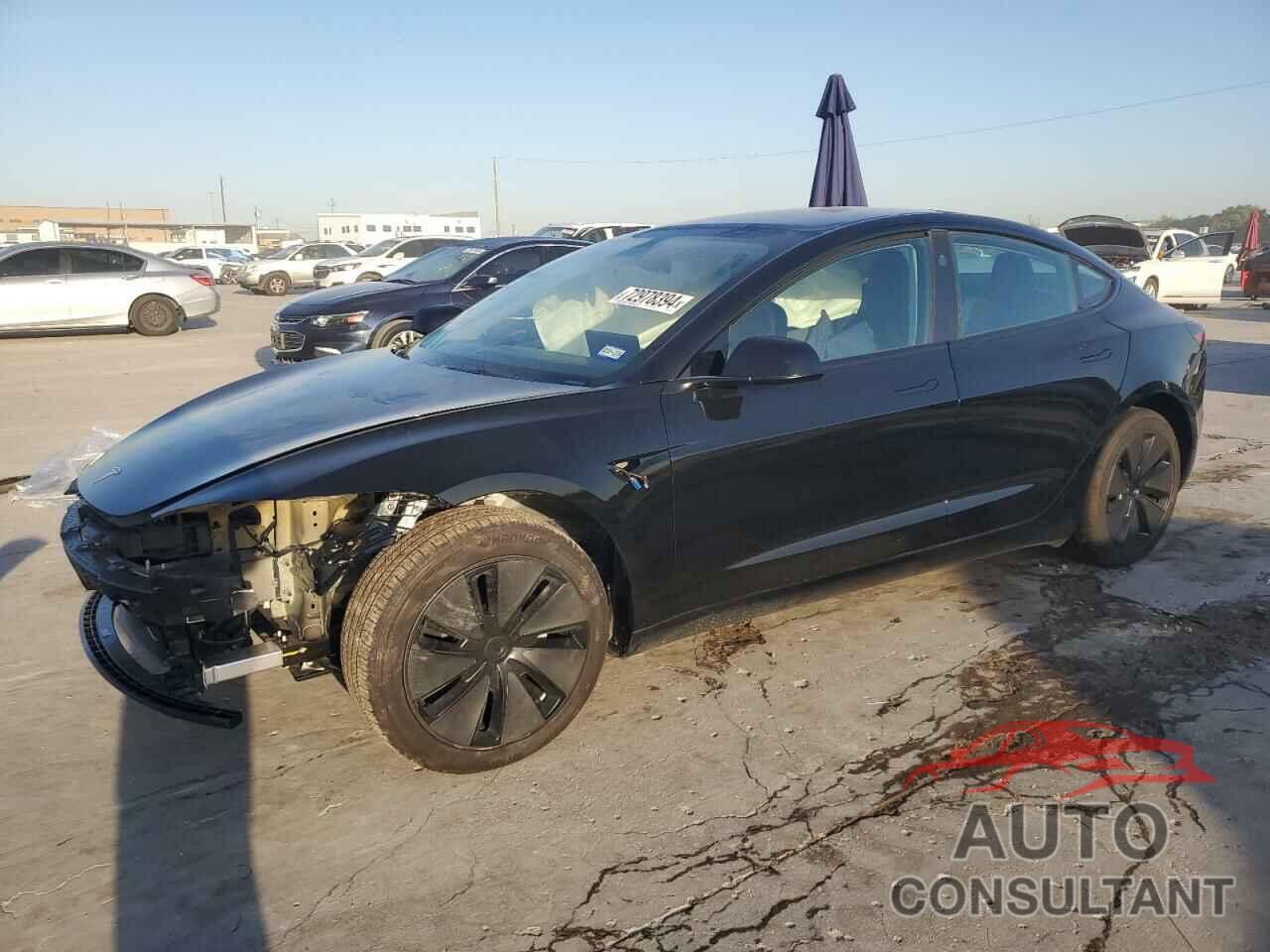 TESLA MODEL 3 2024 - 5YJ3E1EA7RF757837