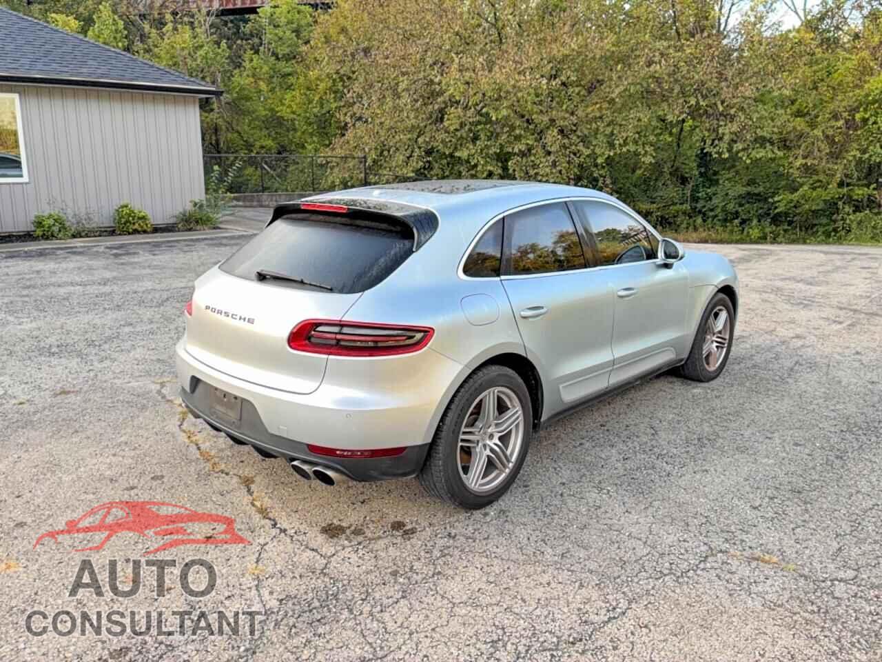PORSCHE MACAN 2015 - WP1AB2A5XFLB68576