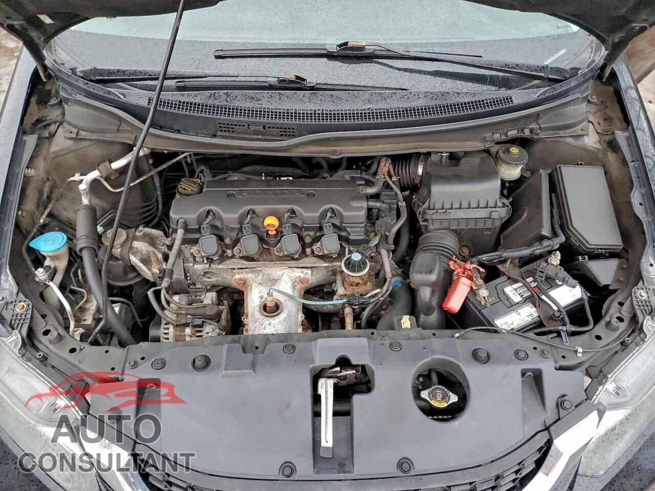 HONDA CIVIC 2013 - 2HGFB2F55DH044453