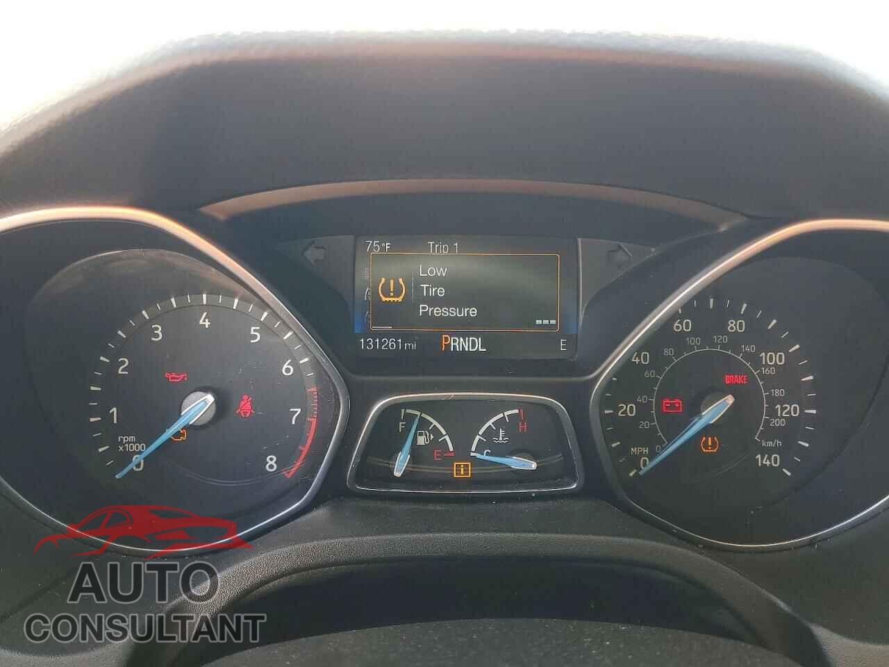 FORD FOCUS 2016 - 1FADP3F27GL263169