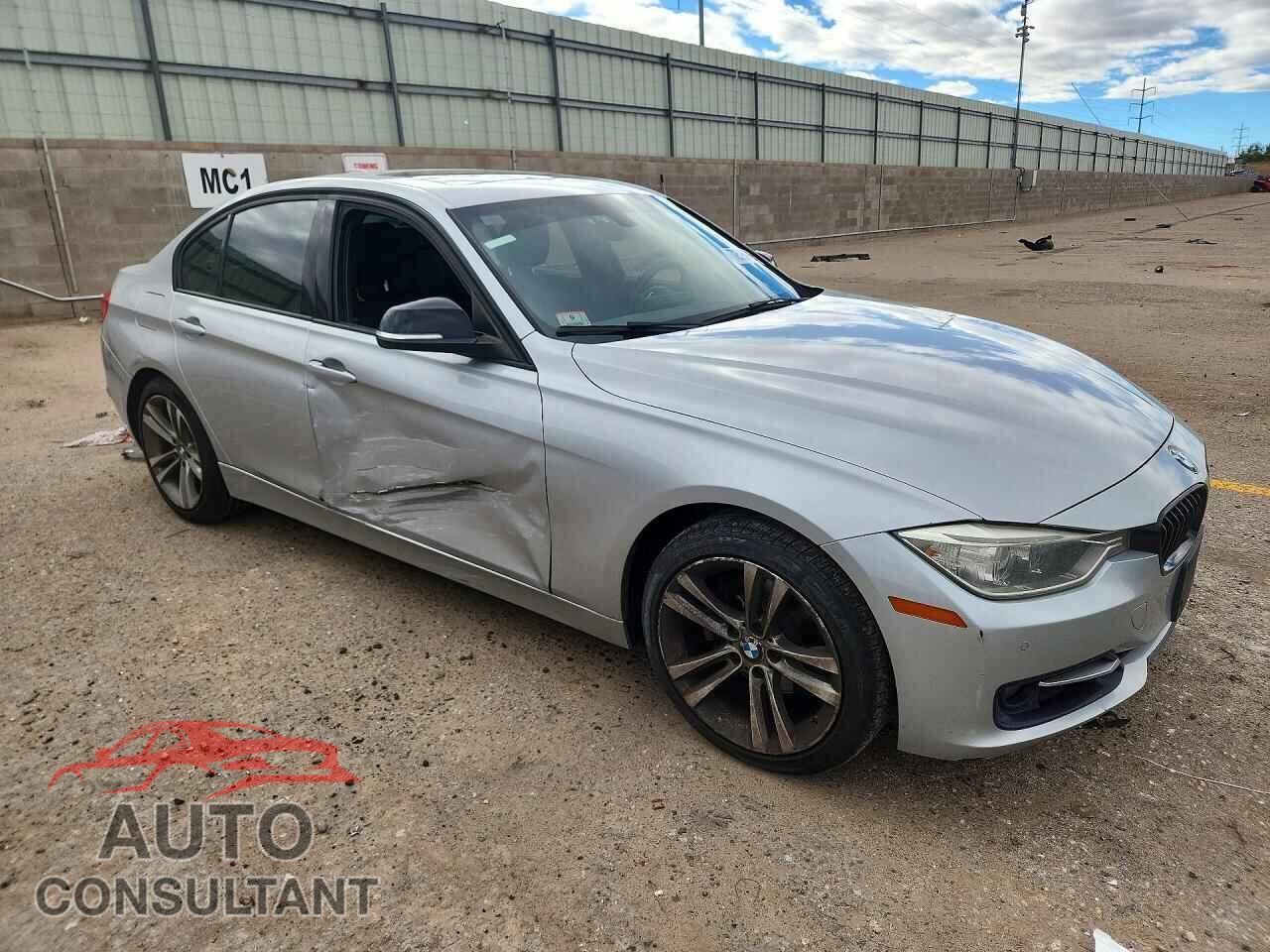 BMW 3 SERIES 2013 - WBA3B5C54DF593258