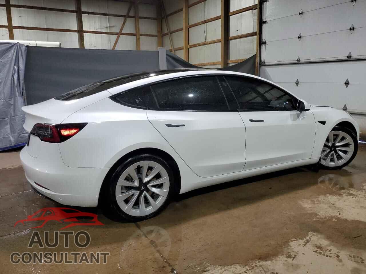 TESLA MODEL 3 2023 - 5YJ3E1EA5PF473281