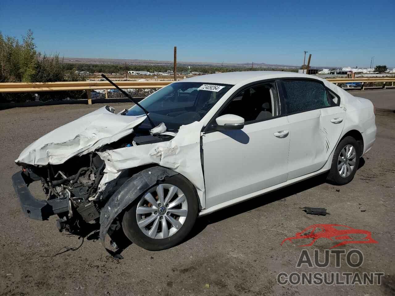 VOLKSWAGEN PASSAT 2013 - 1VWAH7A30DC107355