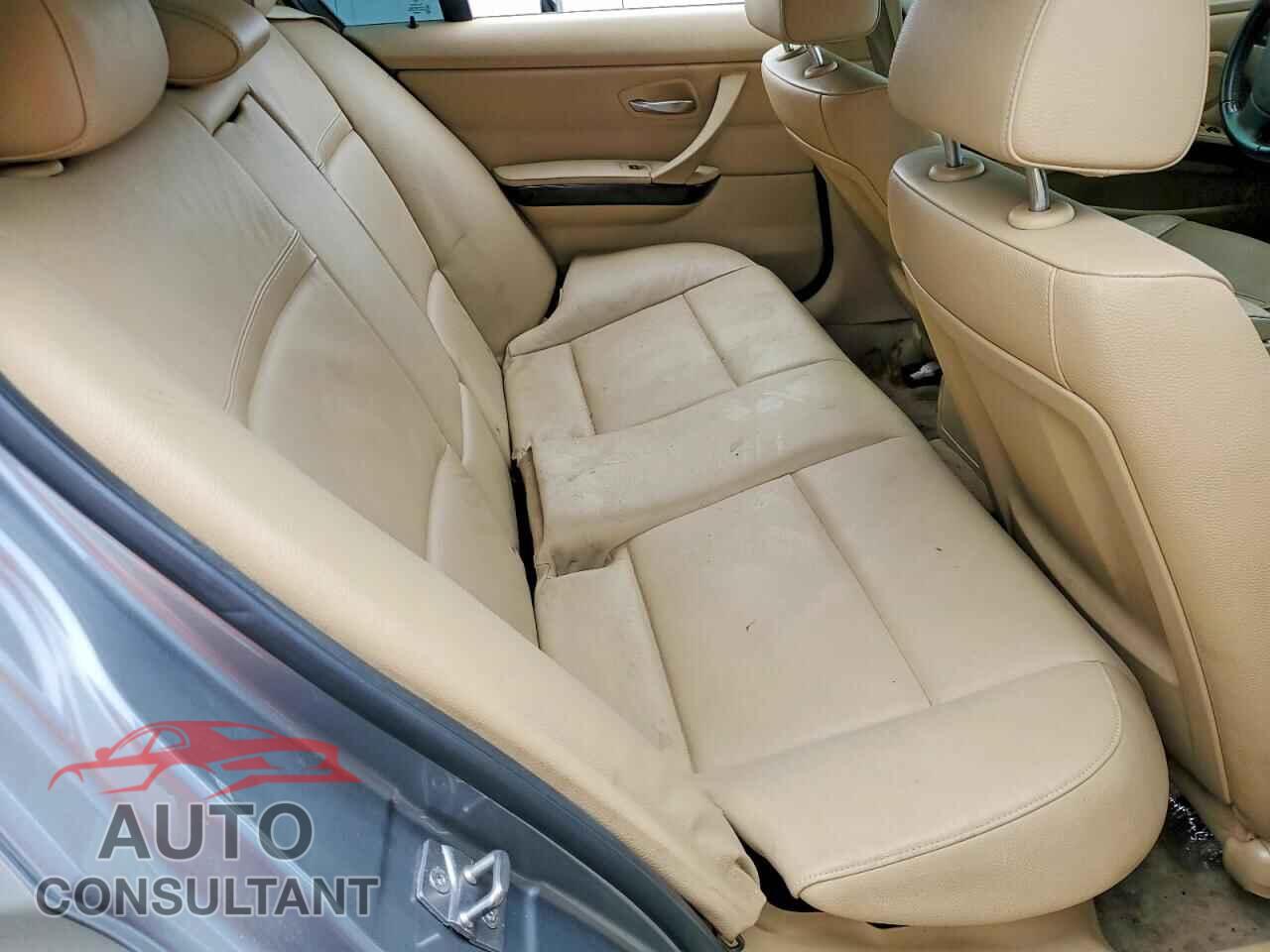 BMW 3 SERIES 2011 - WBAPH7C53BE460103