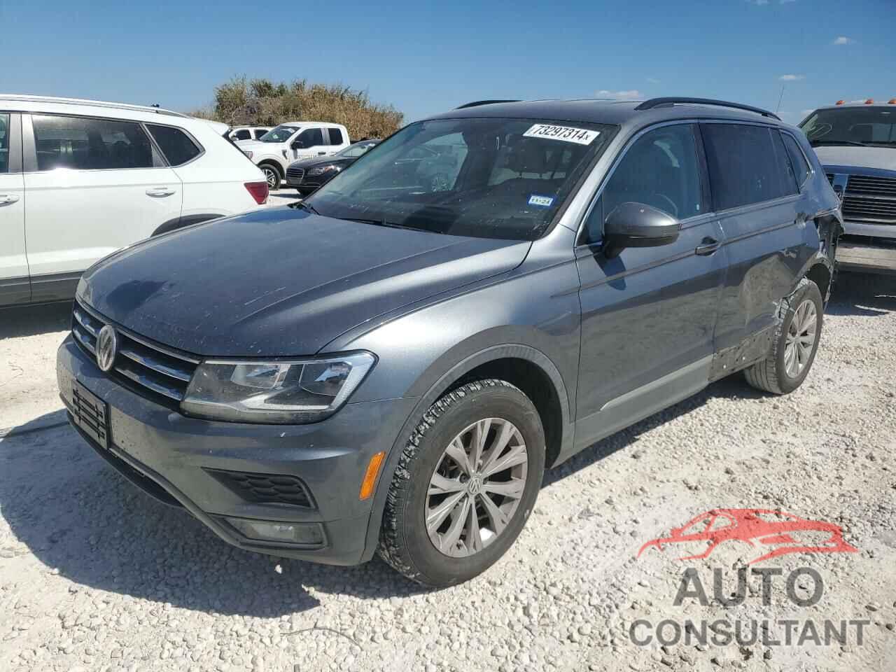 VOLKSWAGEN TIGUAN 2018 - 3VV3B7AX9JM007024