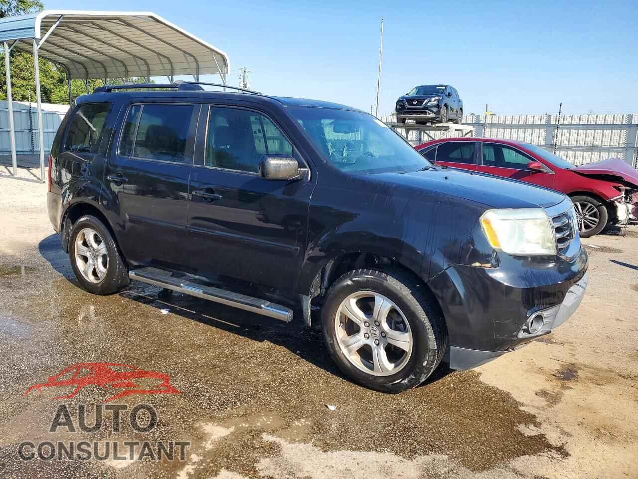 HONDA PILOT 2013 - 5FNYF3H56DB019839