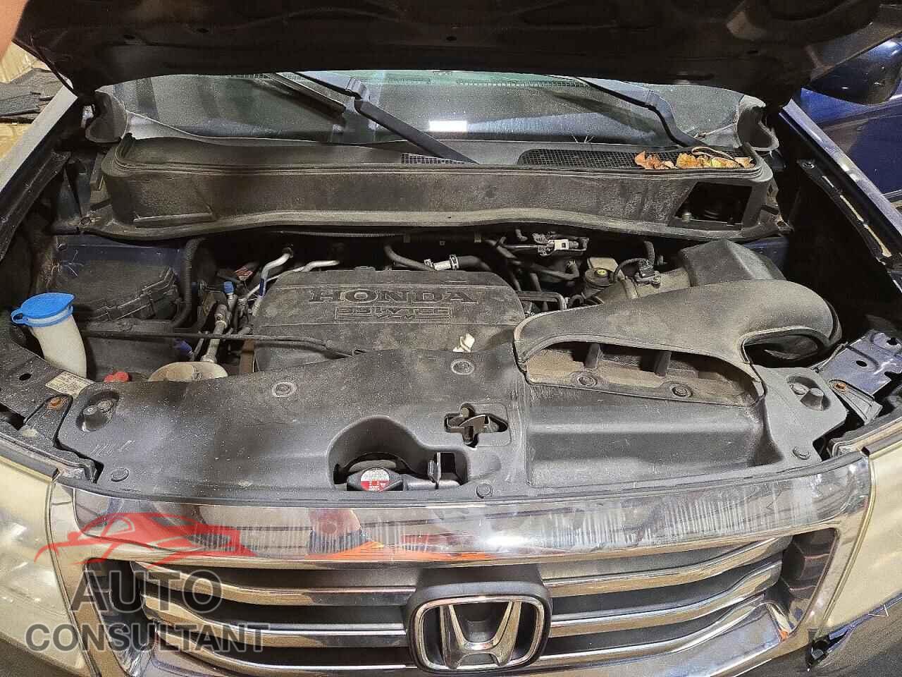 HONDA PILOT 2015 - 5FNYF4H44FB006068