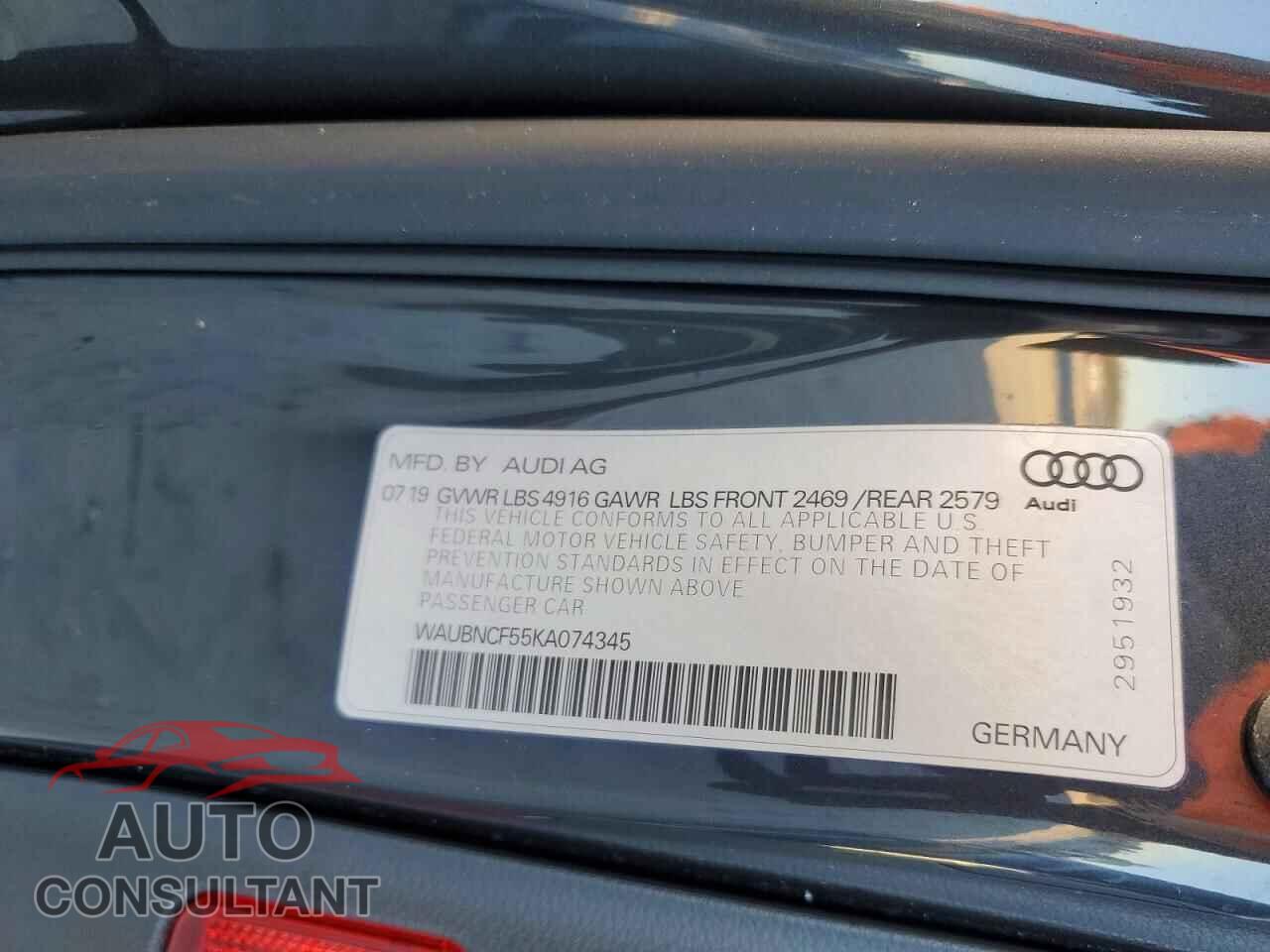 AUDI A5 2019 - WAUBNCF55KA074345