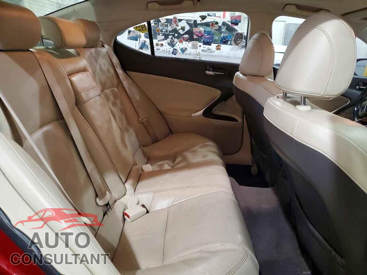 LEXUS IS 2012 - JTHCF5C22C5058154