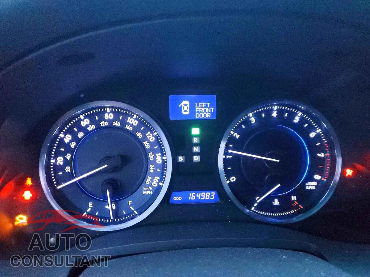 LEXUS IS 2012 - JTHCF5C26C5053328