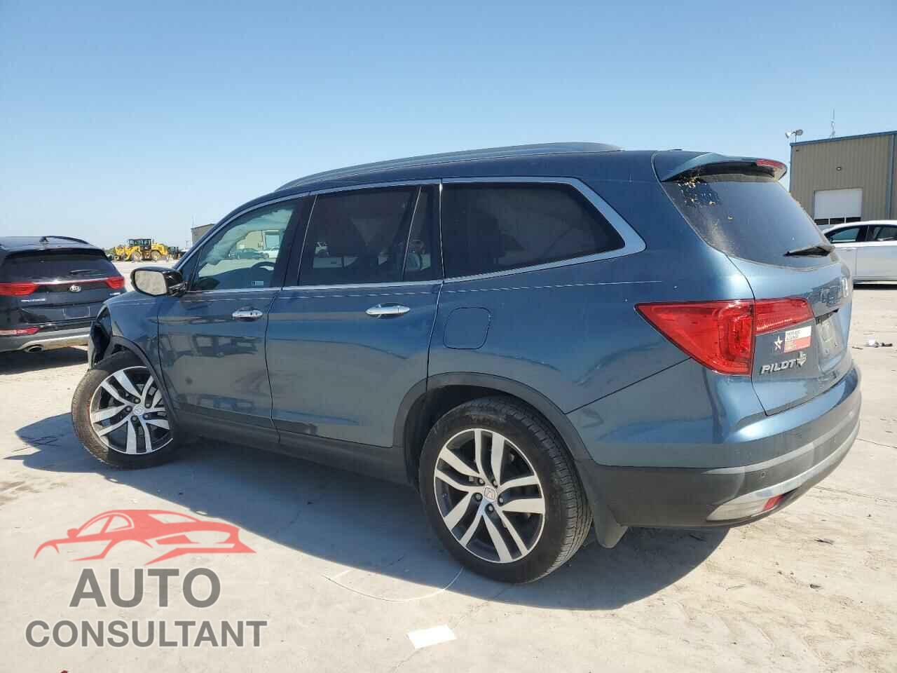 HONDA PILOT 2018 - 5FNYF6H08JB032612
