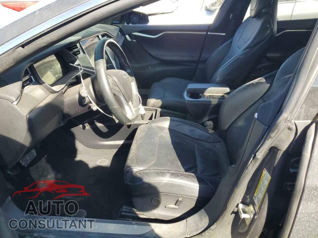 TESLA MODEL S 2017 - 5YJSA1E15HF201595