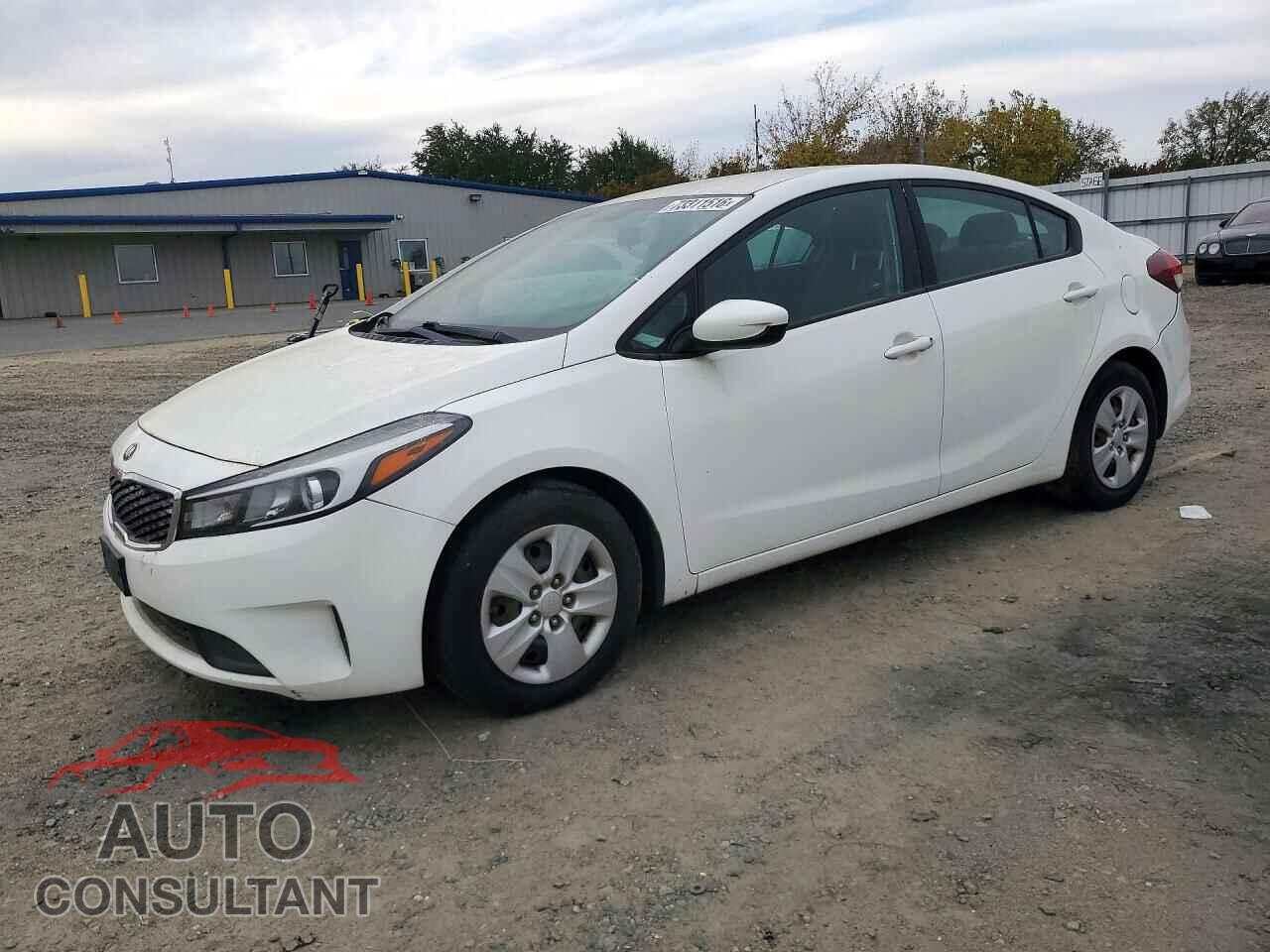 KIA FORTE 2017 - 3KPFK4A75HE068479