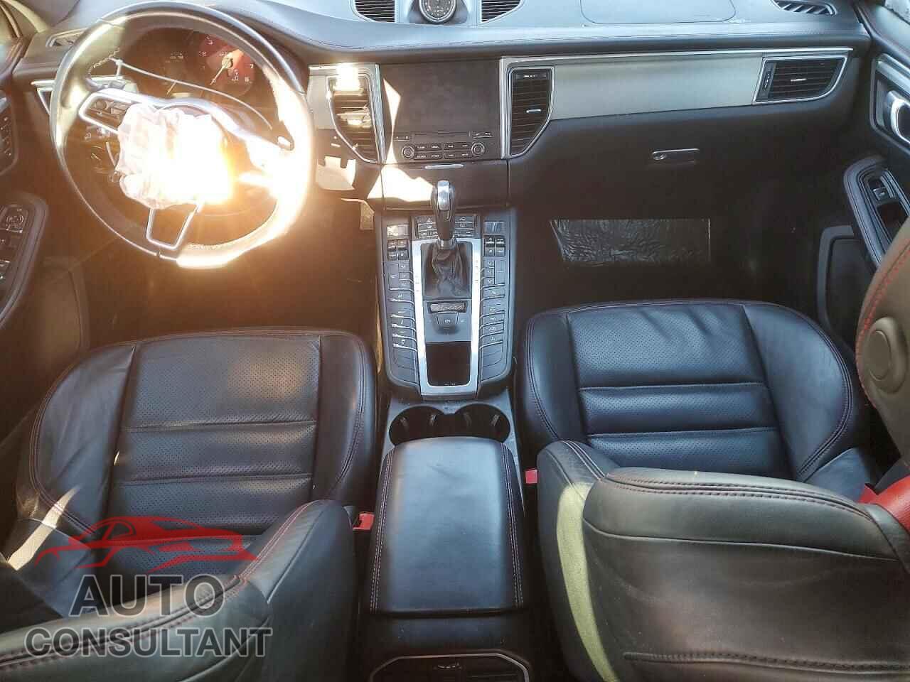 PORSCHE MACAN 2017 - WP1AG2A57HLB56664