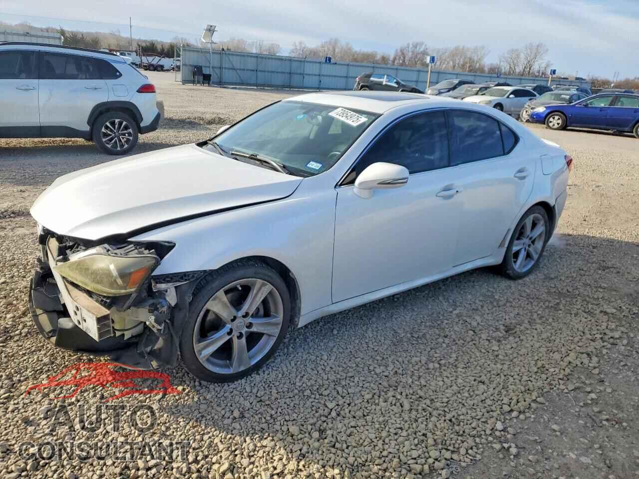 LEXUS IS 2011 - JTHBF5C25B5146979