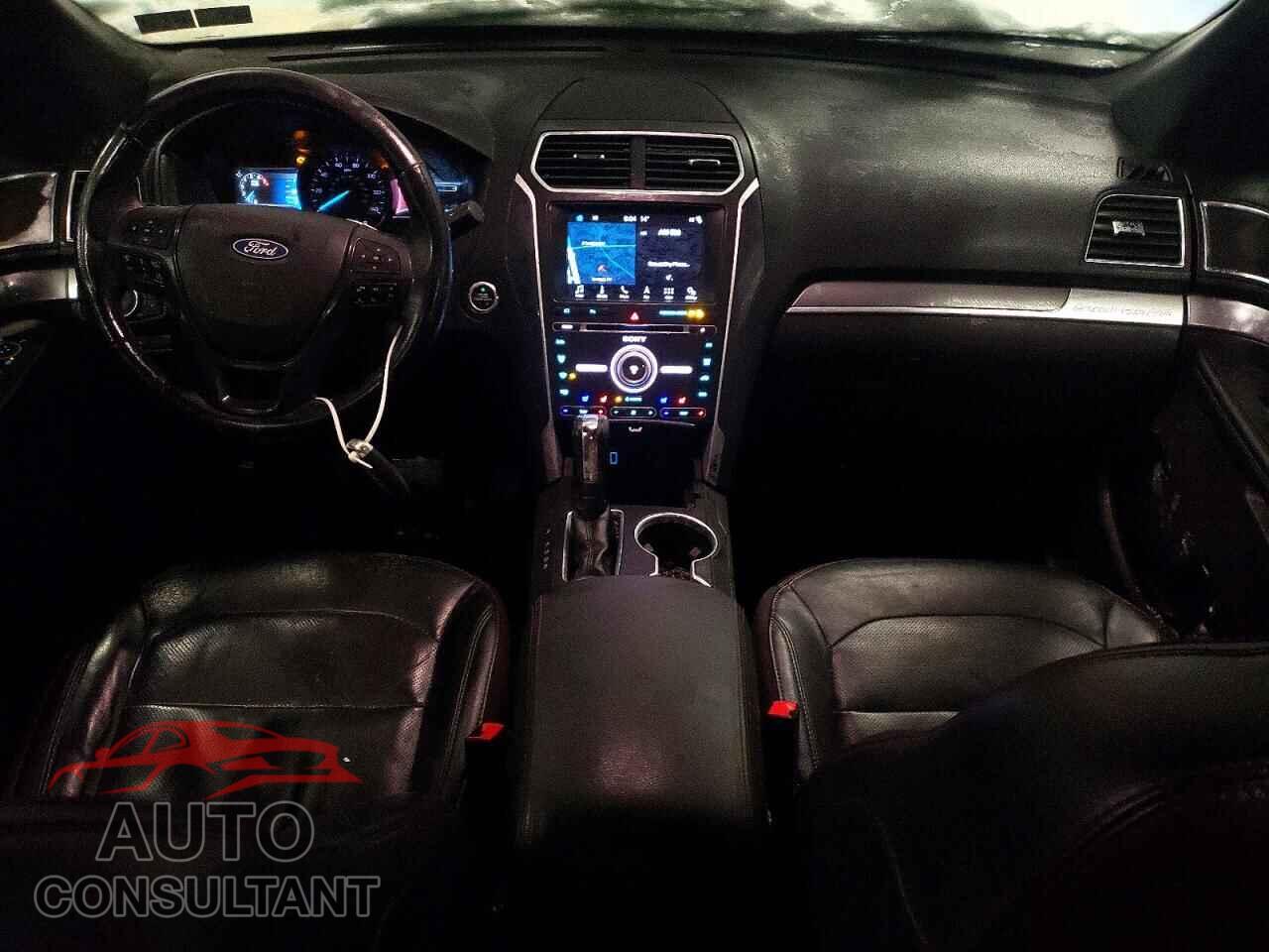FORD EXPLORER 2018 - 1FM5K8GT6JGB64033