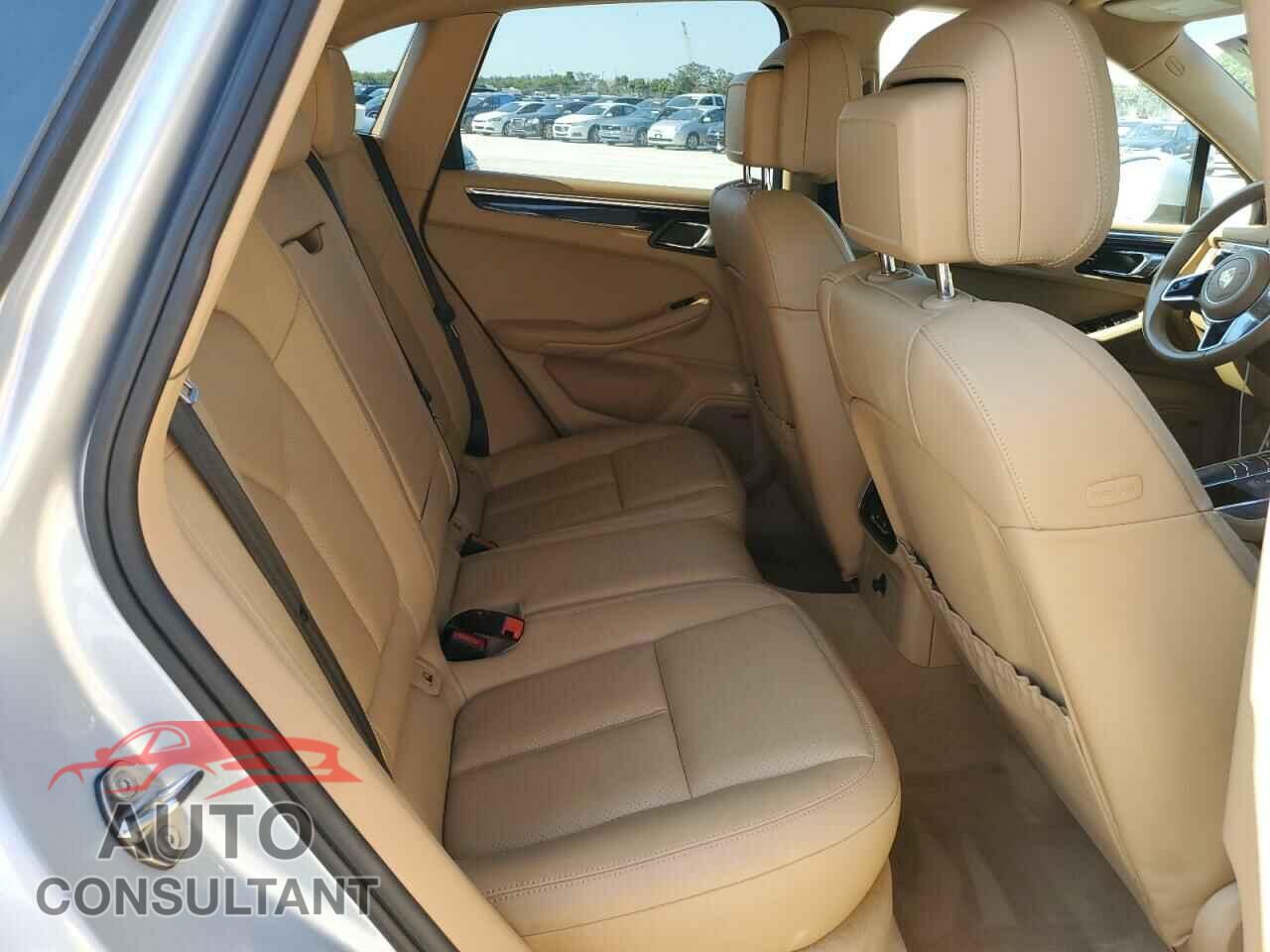 PORSCHE MACAN 2016 - WP1AB2A59GLB45419