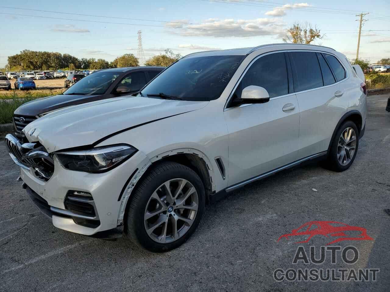 BMW X5 2020 - 5UXCR6C09L9B63345