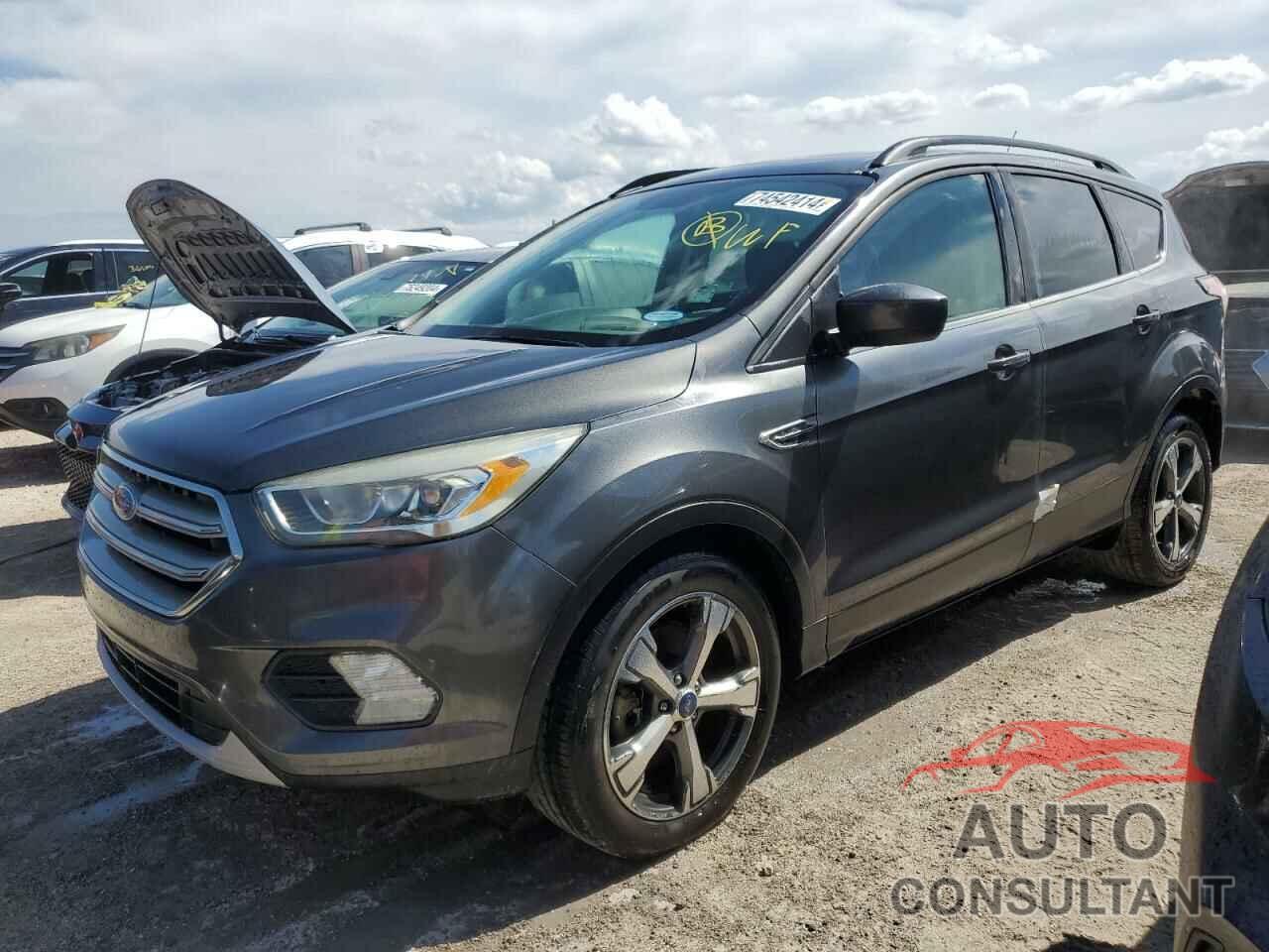 FORD ESCAPE 2017 - 1FMCU0G90HUA89123