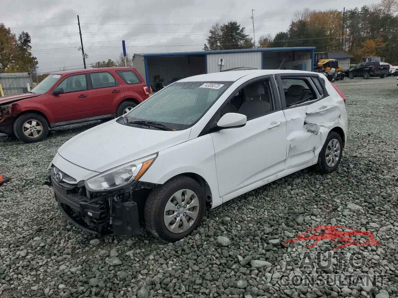 HYUNDAI ACCENT 2016 - KMHCT5AE8GU280549