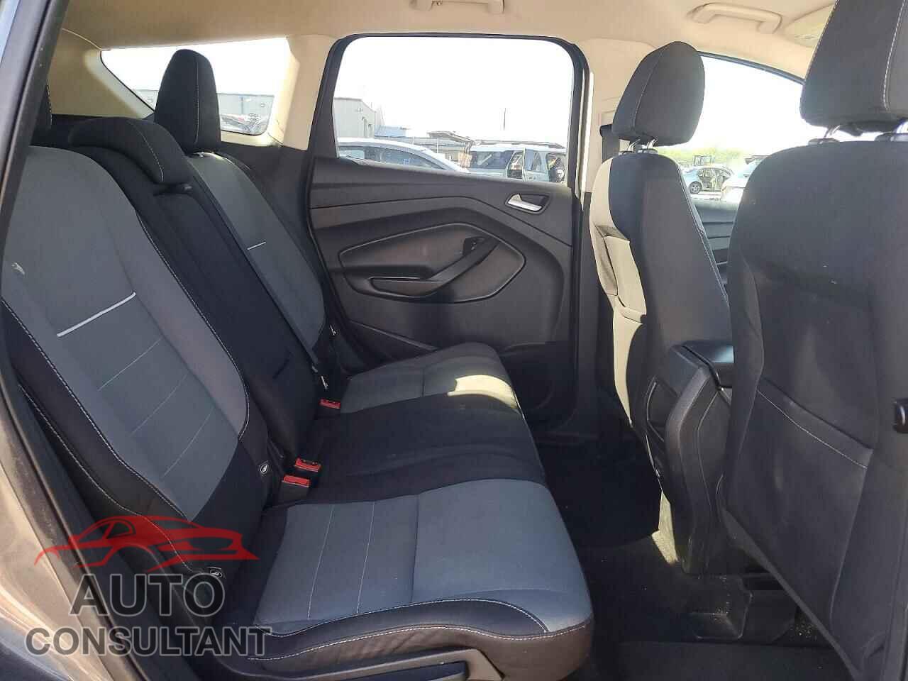 FORD ESCAPE 2014 - 1FMCU0GX9EUC92845