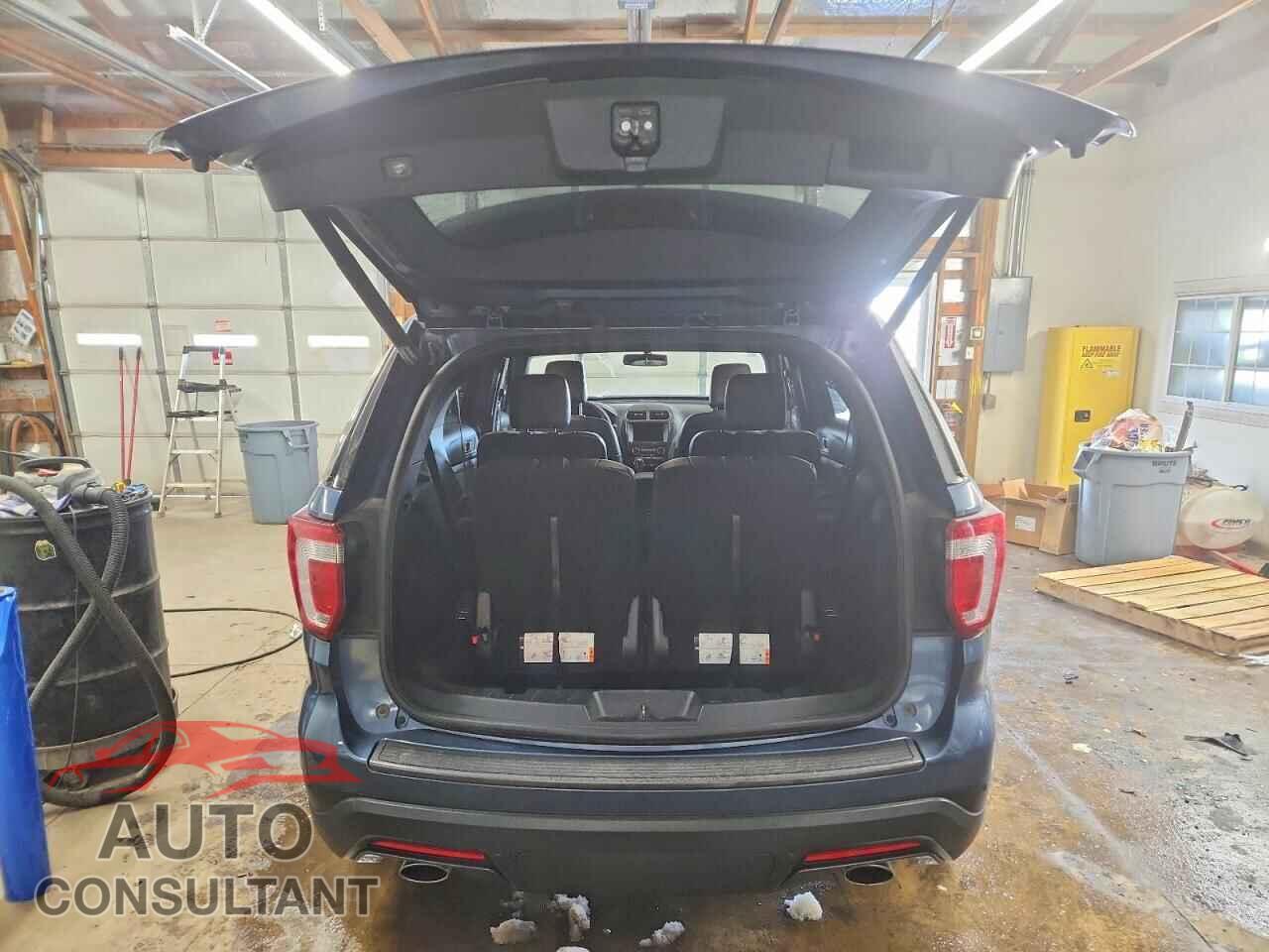 FORD EXPLORER 2018 - 1FM5K8D85JGB05488