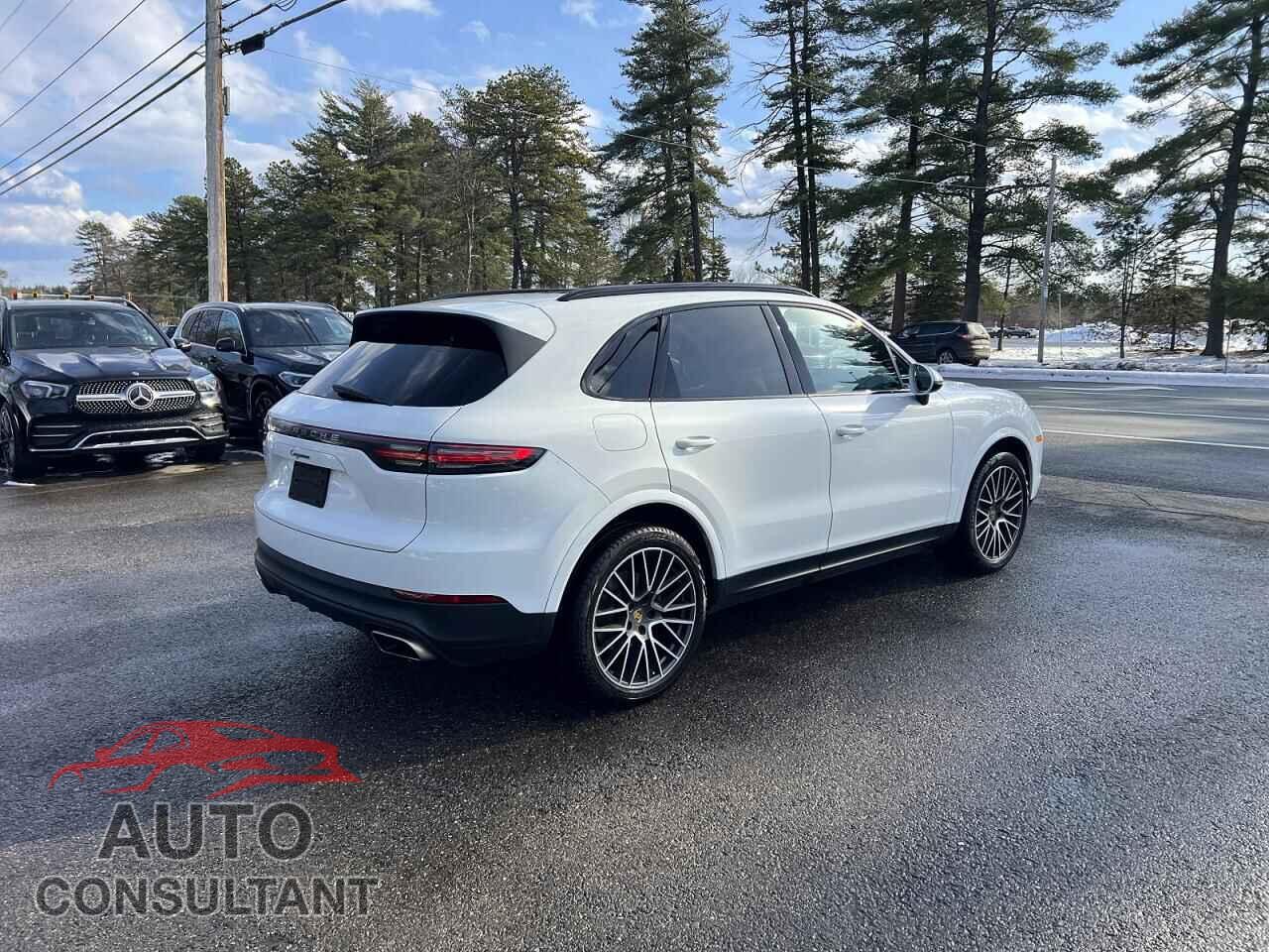 PORSCHE CAYENNE 2019 - WP1AA2AY4KDA09702