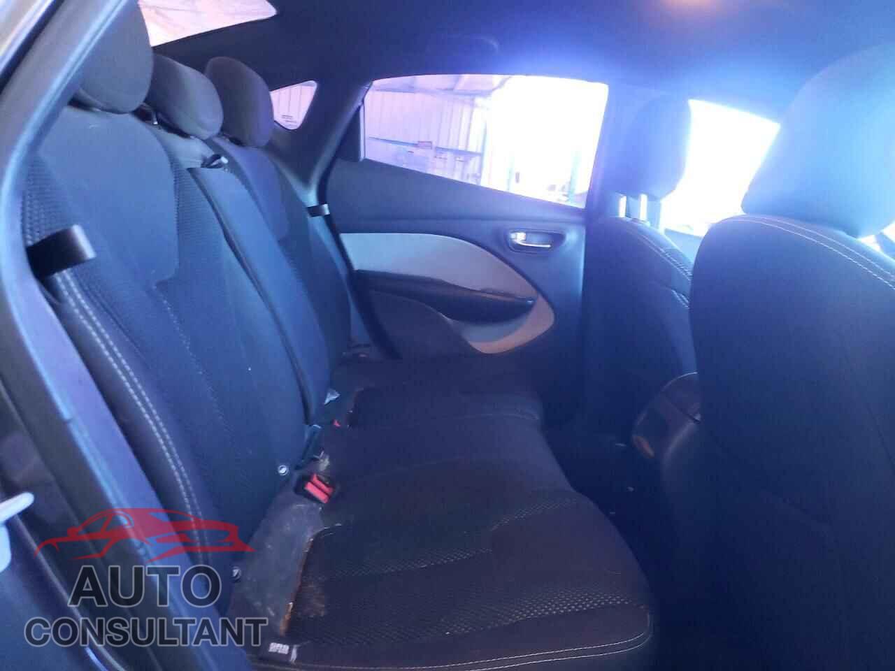 DODGE DART 2015 - 1C3CDFBB7FD200558