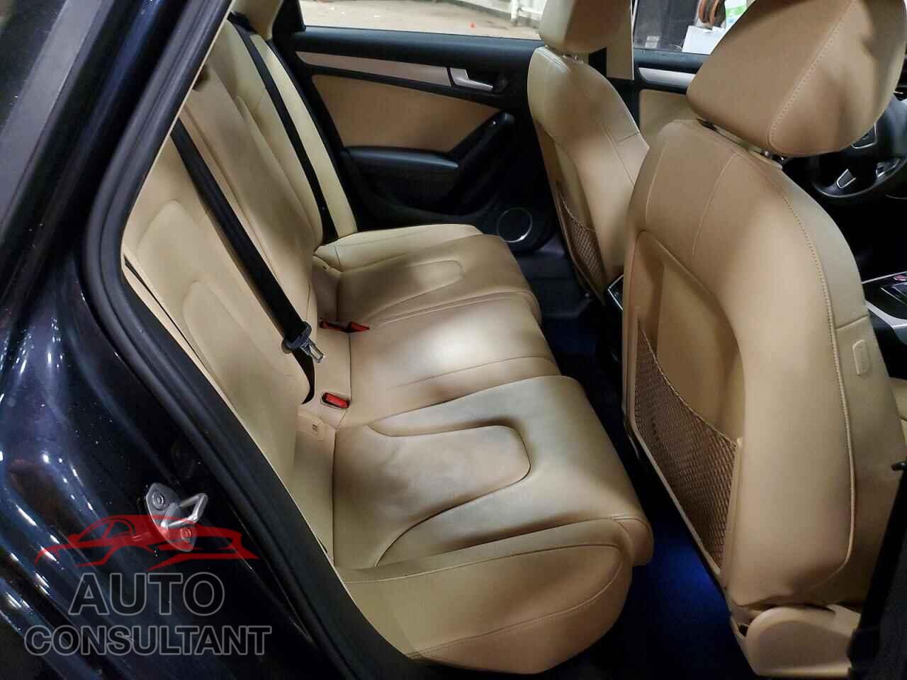 AUDI A4 2014 - WAUFFAFL0EN031031