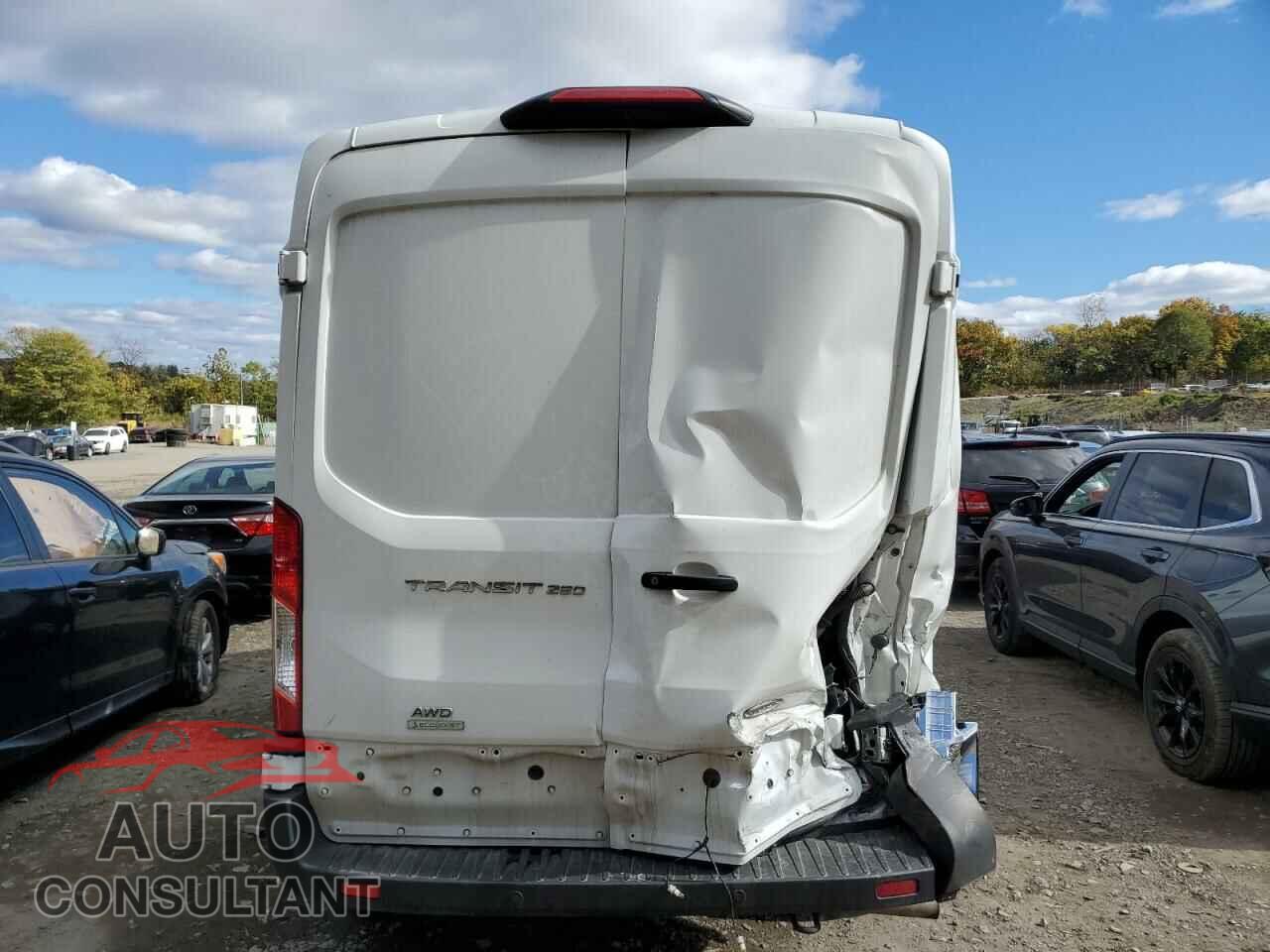 FORD TRANSIT 2023 - 1FTBR2CG6PKA87002