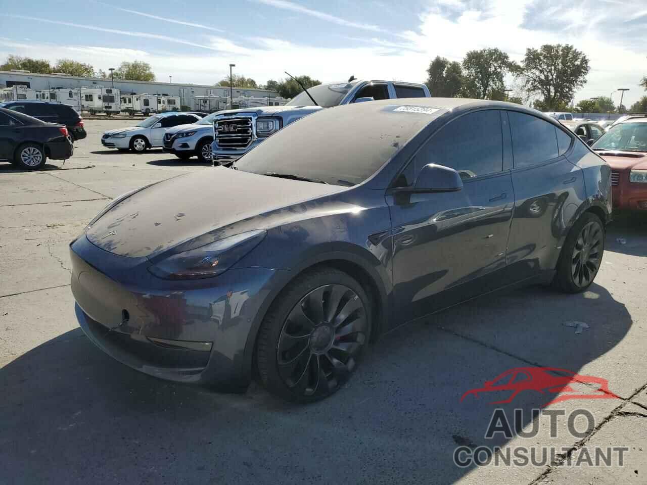 TESLA MODEL Y 2022 - 7SAYGDEFXNF410528