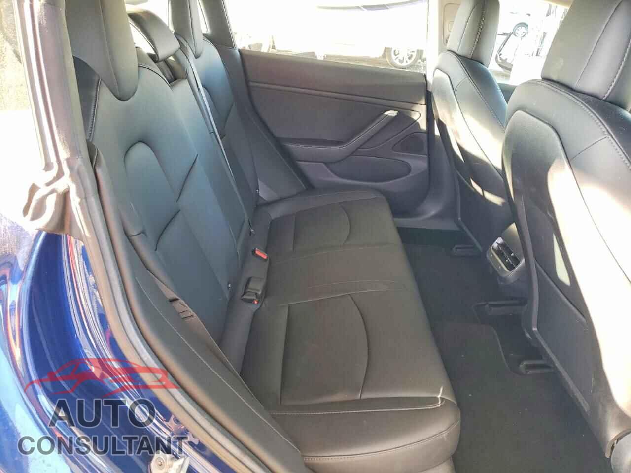 TESLA MODEL 3 2017 - 5YJ3E1EA2HF002030