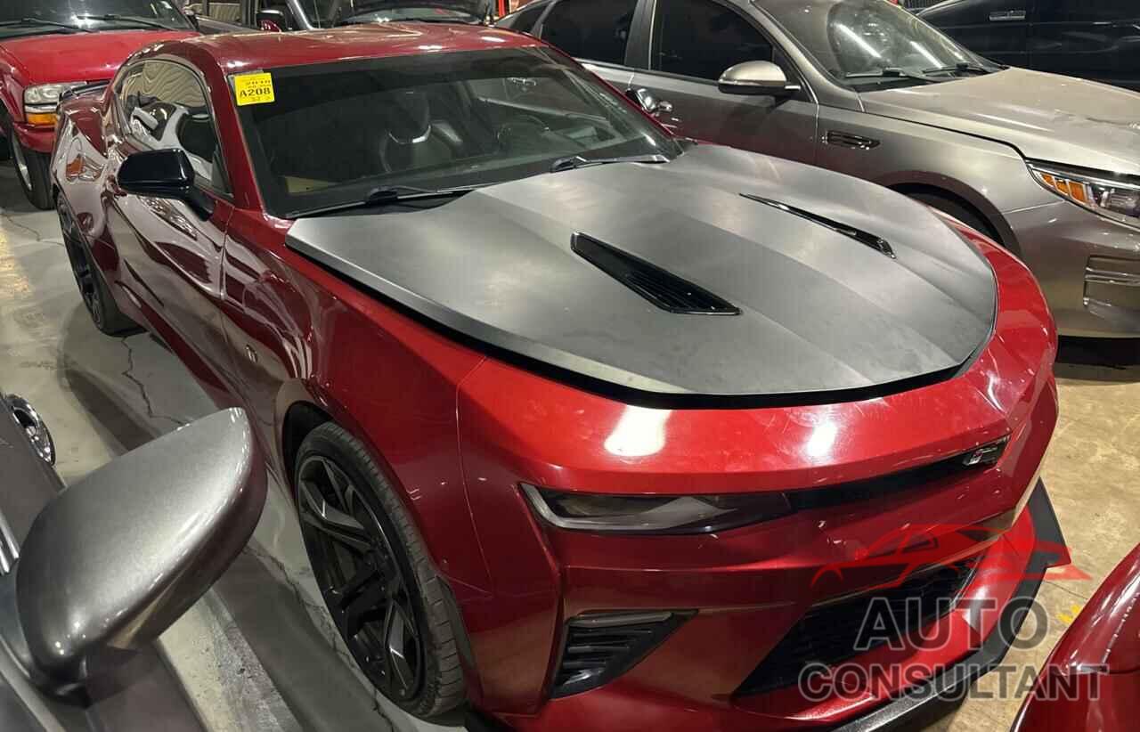 CHEVROLET CAMARO 2018 - 1G1FE1R70J0188501