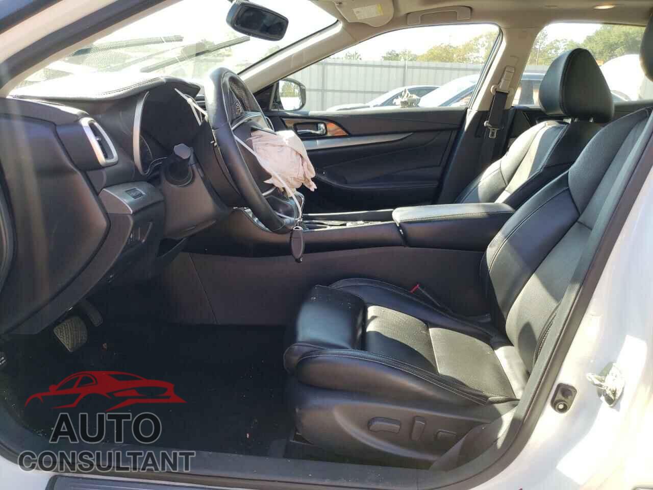 NISSAN MAXIMA 2017 - 1N4AA6AP1HC393233
