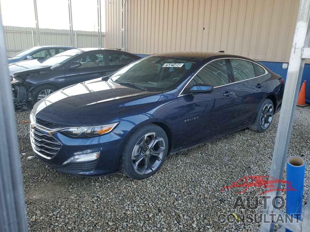 CHEVROLET MALIBU 2022 - 1G1ZD5ST1NF119513