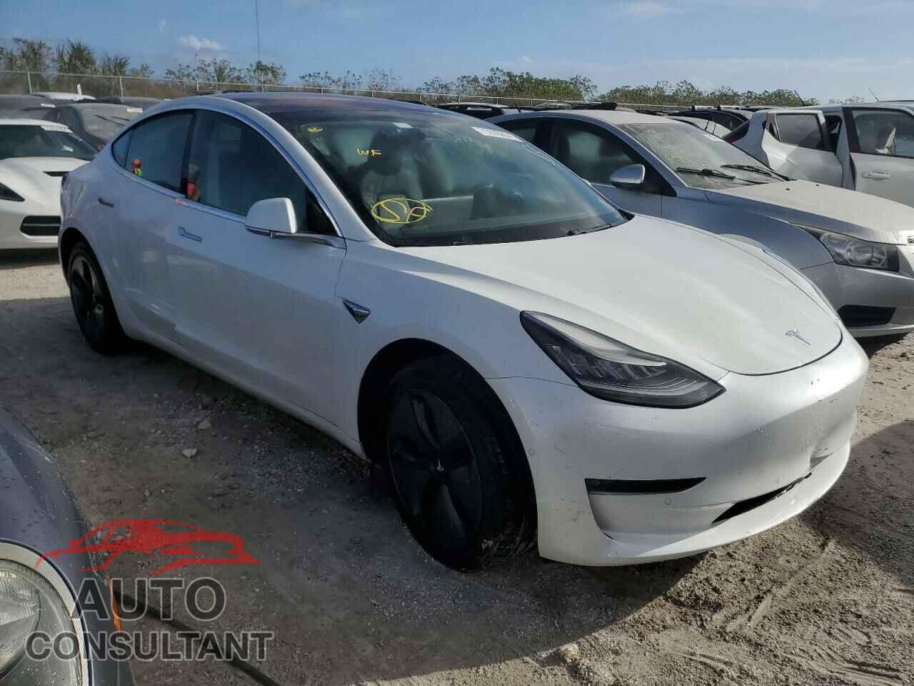 TESLA MODEL 3 2018 - 5YJ3E1EAXJF038862