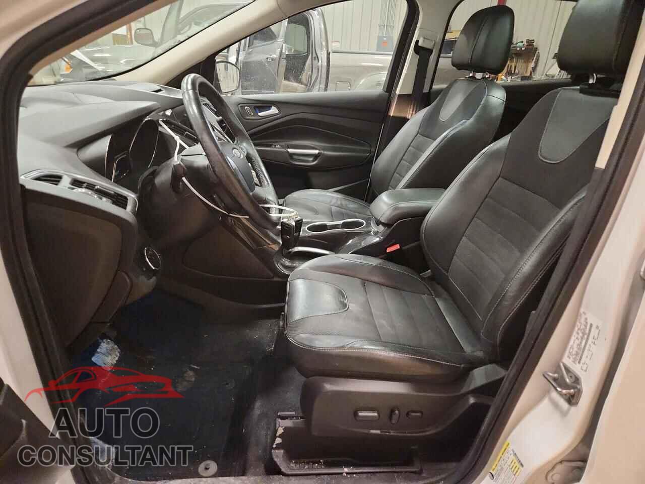 FORD ESCAPE 2013 - 1FMCU9J90DUB52017