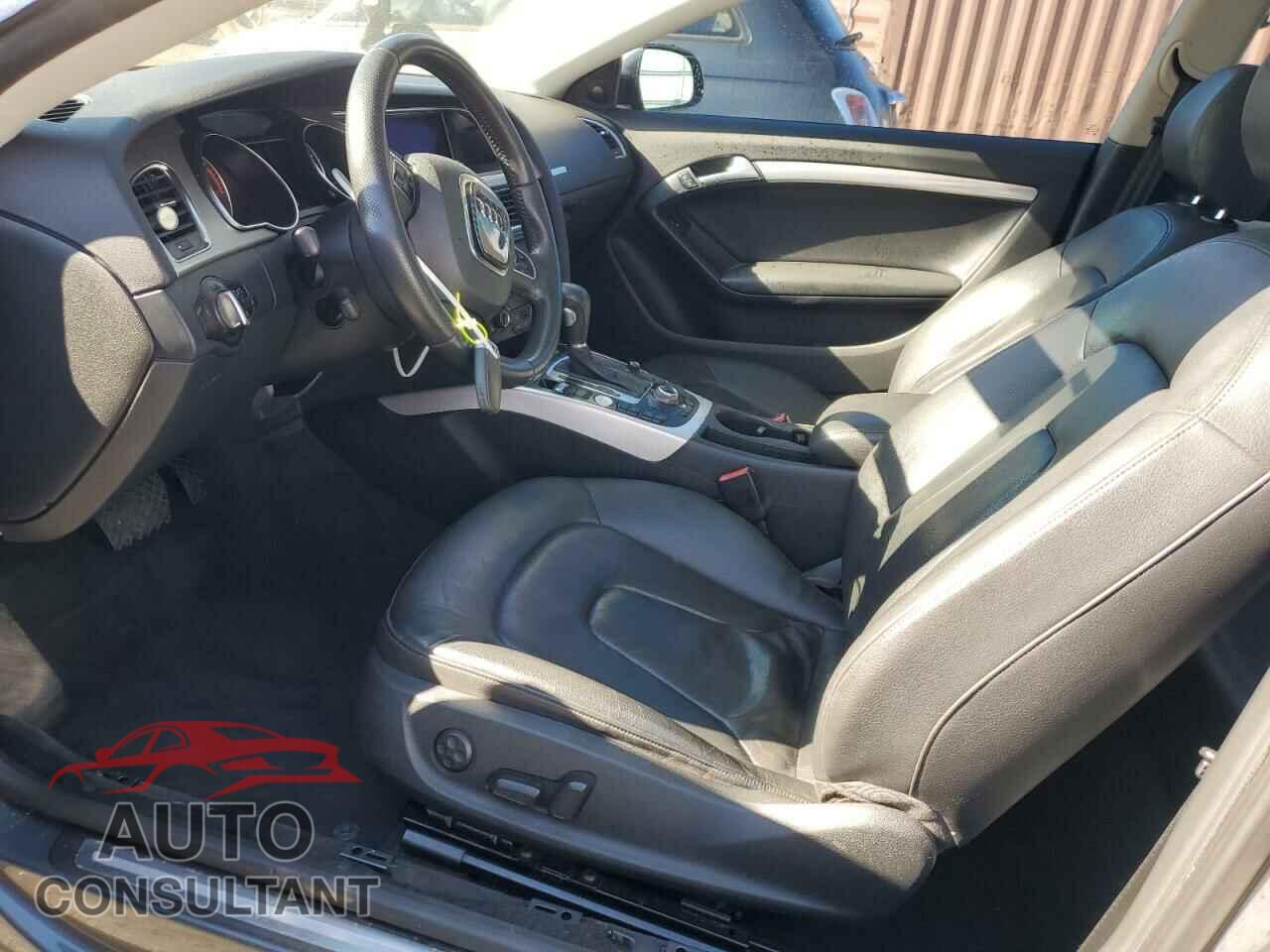 AUDI A5 2012 - WAULFAFR0CA022499