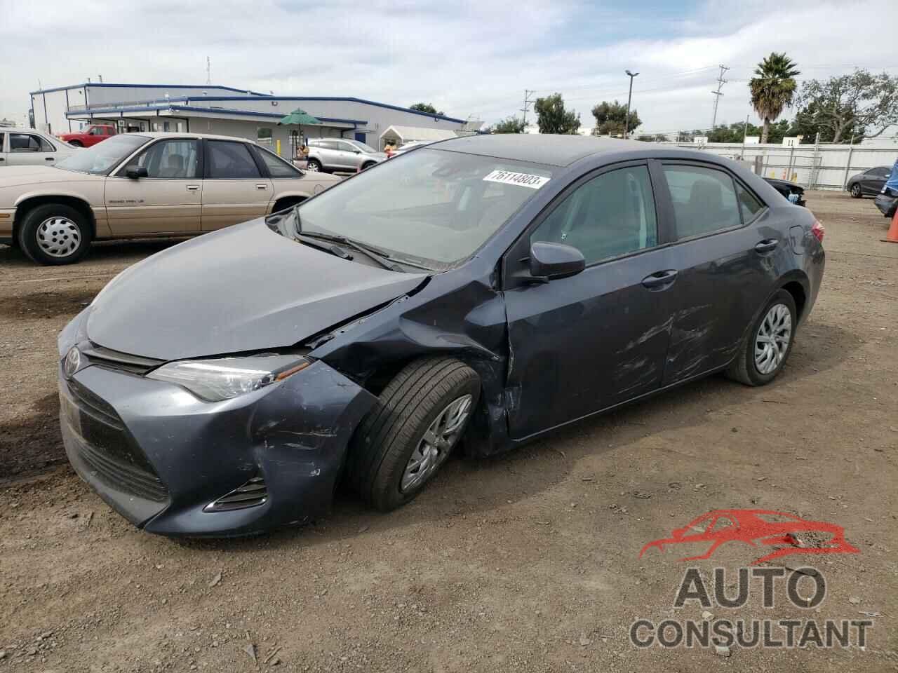TOYOTA COROLLA 2018 - 2T1BURHE5JC004800