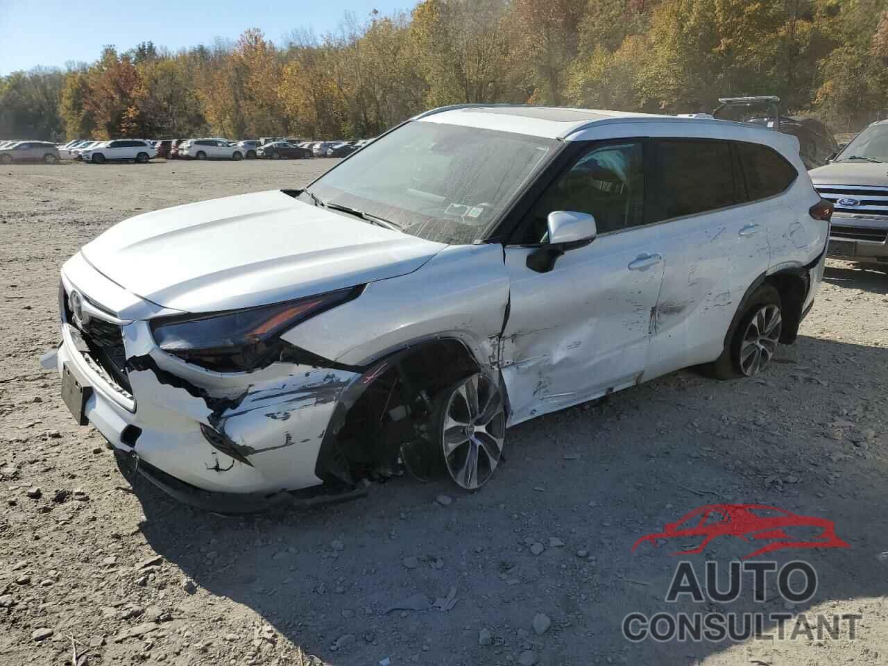 TOYOTA HIGHLANDER 2023 - 5TDKDRBH3PS523587