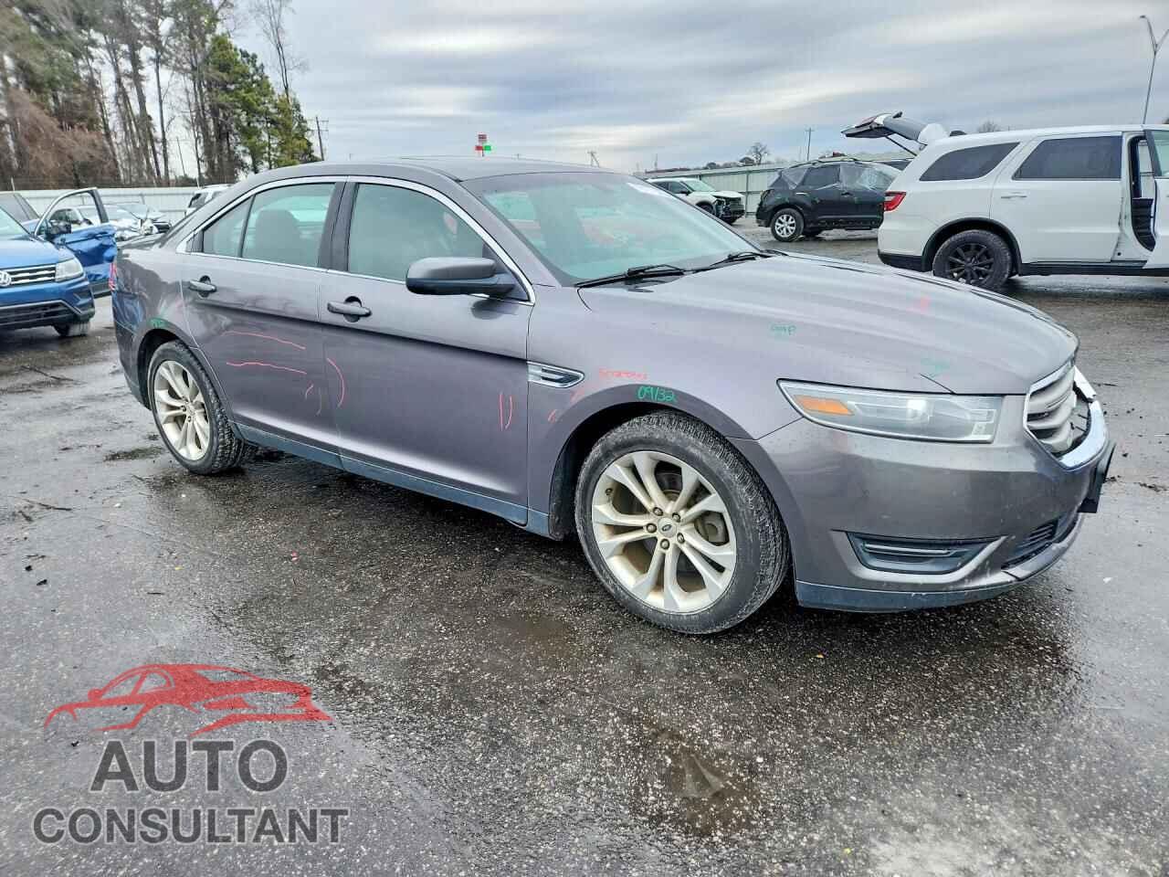FORD TAURUS 2013 - 1FAHP2E80DG169155