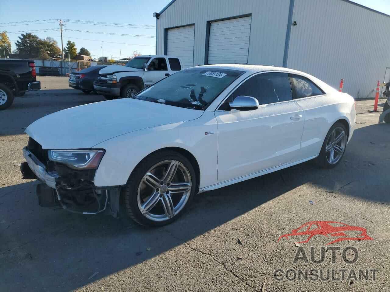 AUDI S5/RS5 2013 - WAUCGAFRXDA010875