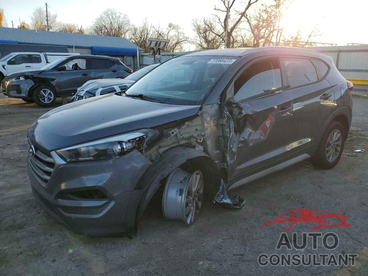 HYUNDAI TUCSON 2017 - KM8J33A47HU480097