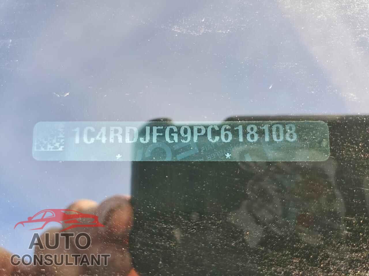 DODGE DURANGO 2023 - 1C4RDJFG9PC618108